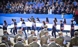 San Luis se prepara para el desfile del 2 de abril con una participación récord de escuelas
