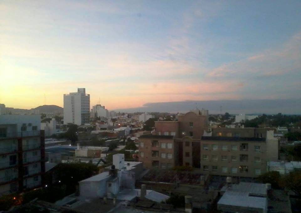 En este momento estás viendo Aunque este miércoles comenzó fresco, se espera una temperatura máxima de 26°C