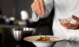 Día del Chef: Facundo Herrera, 22 años de trayectoria y una pasión por la gastronomía que se renueva en cada plato