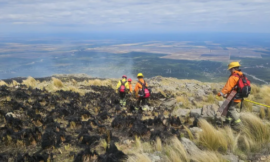 Contuvieron el incendio en el Filo Serrano y comenzó la guardia de cenizas