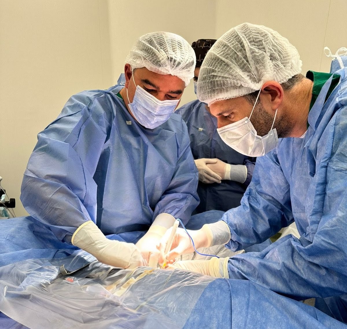 En este momento estás viendo Realizaron el primer implante de cardiodesfibrilador subcutáneo en el Hospital Ramón Carrillo