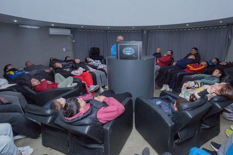 Lee más sobre el artículo Abril espacial: aniversarios, misiones de la NASA y lluvia de estrellas en San Luis