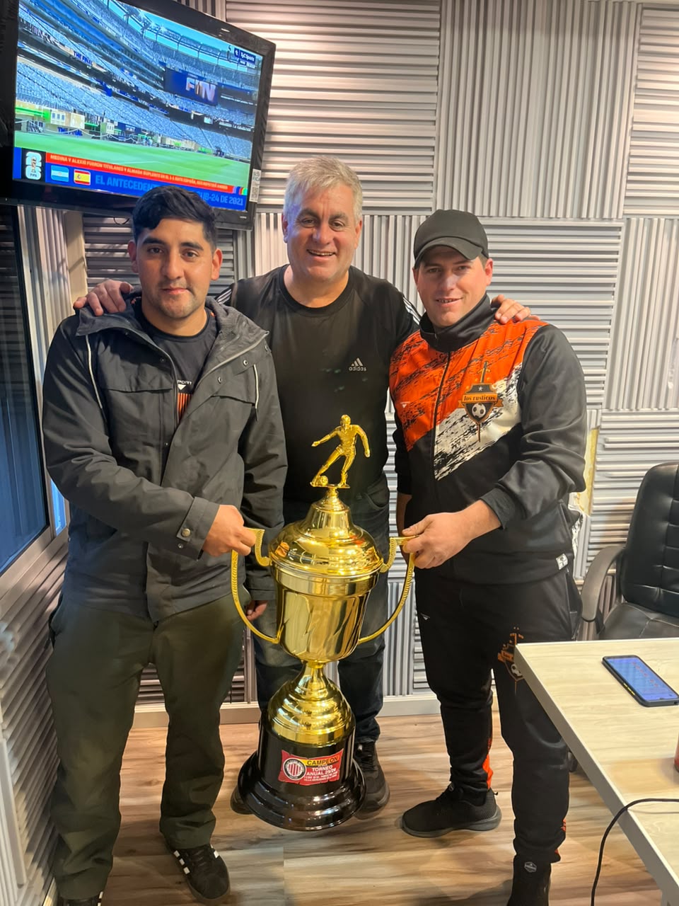 Lee más sobre el artículo Los Rústicos Futsal celebran un nuevo título tras consagrarse campeones de la Liga de Villa Mercedes