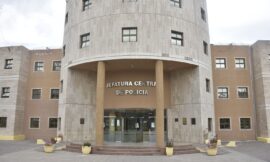 Denunció a su expareja por hostigamiento y extorsión: también acusa la difusión de fotos íntimas