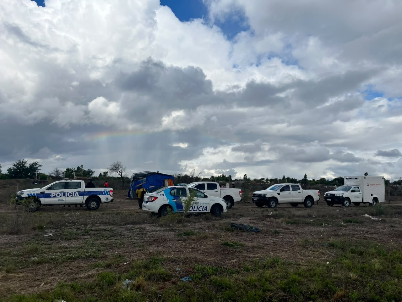 Lee más sobre el artículo Hallaron un cuerpo enterrado en la zona oeste de San Luis: investigan presunto femicidio en el Barrio la República
