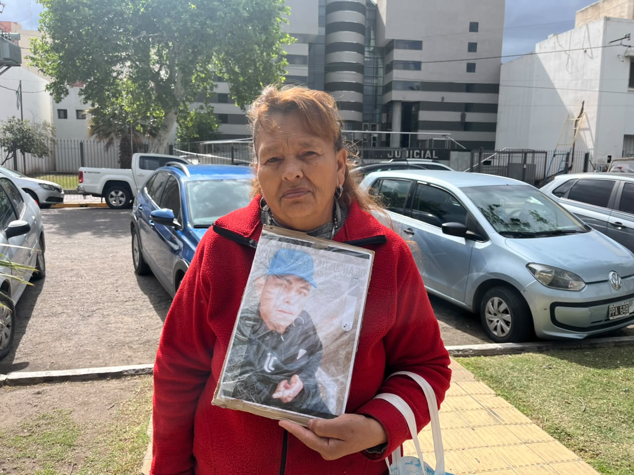 Lee más sobre el artículo A 48 días de la desaparición de Maximiliano Cabrera, su familia reclama que se intensifique la búsqueda