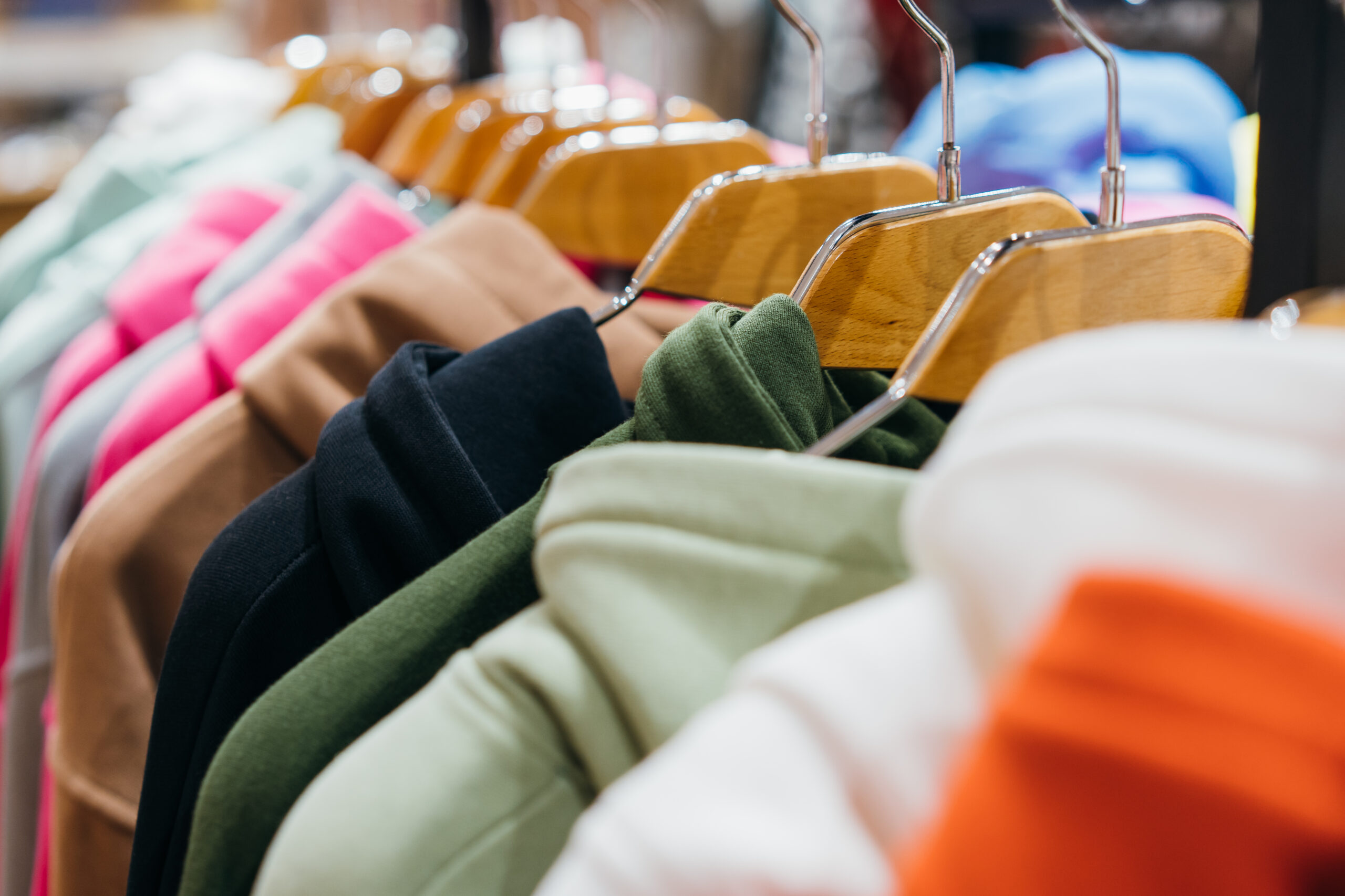 Lee más sobre el artículo Descuentos del 50% en indumentaria: tres días de promoción en San Luis